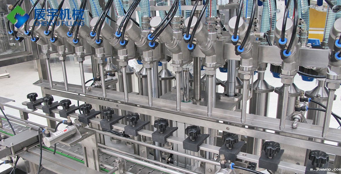 橄榄油灌装机 橄榄油灌装机