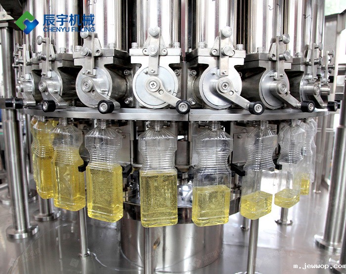 直线式食用油灌装生产线