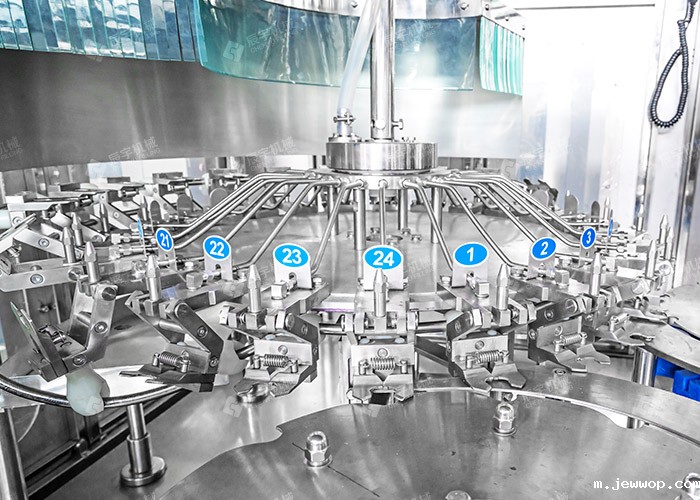 碳酸饮料/苏打水灌装设备 碳酸饮料/苏打水灌装设备