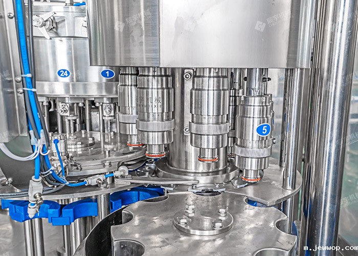 碳酸饮料/苏打水灌装设备 碳酸饮料/苏打水灌装设备