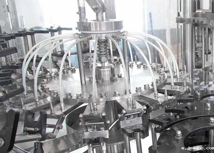 三合一玻璃瓶啤酒灌装机 三合一玻璃瓶啤酒灌装机