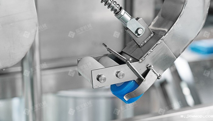 5加仑桶装水灌装生产线 5加仑桶装水灌装生产线