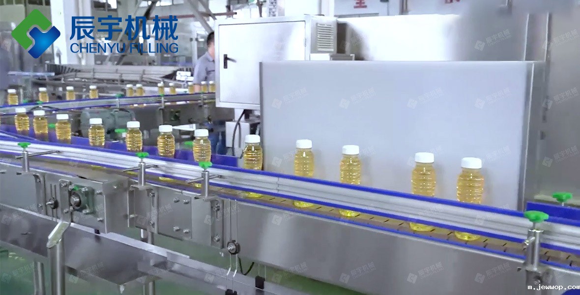 饮料灌装机