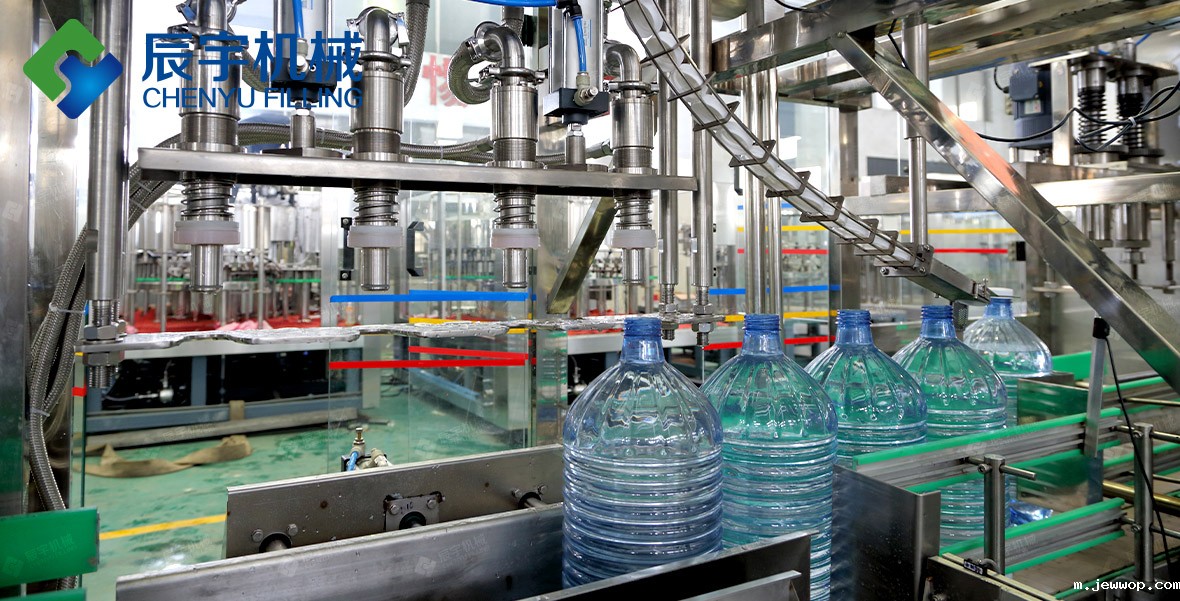 桶装水生产线