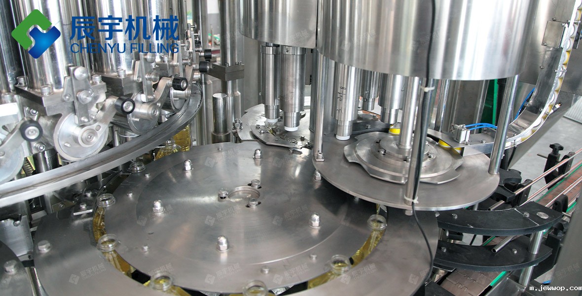 直线式食用油灌装生产线
